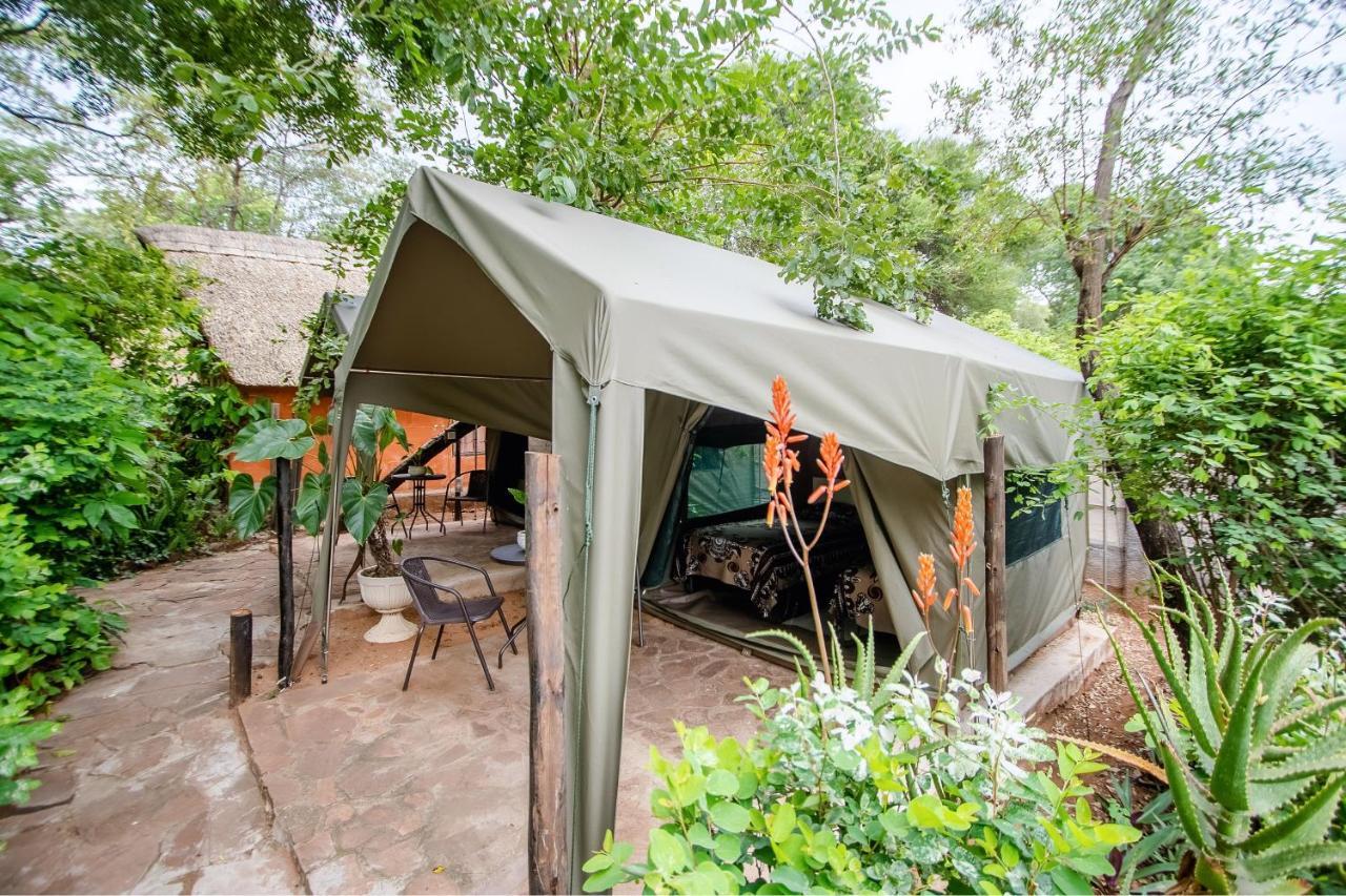 维多利亚大瀑布背包客小屋 维多利亚瀑布 外观 照片
